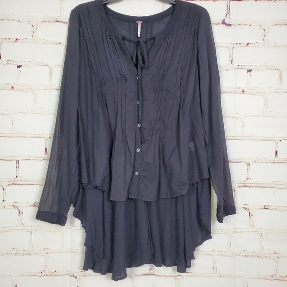 Free People Tops - 🦄5/$25 Free People Pleated Baby Doll Top🦄